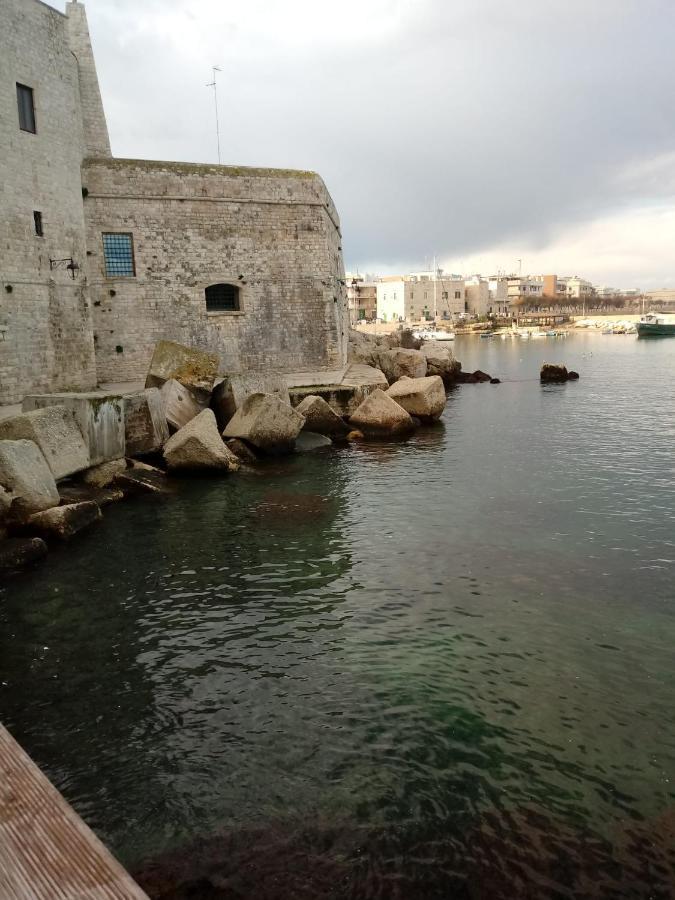 Ilfarodelmediterraneo Giovinazzo Buitenkant foto